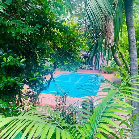 The Backyard 28 Villa Bangkok Luaran gambar