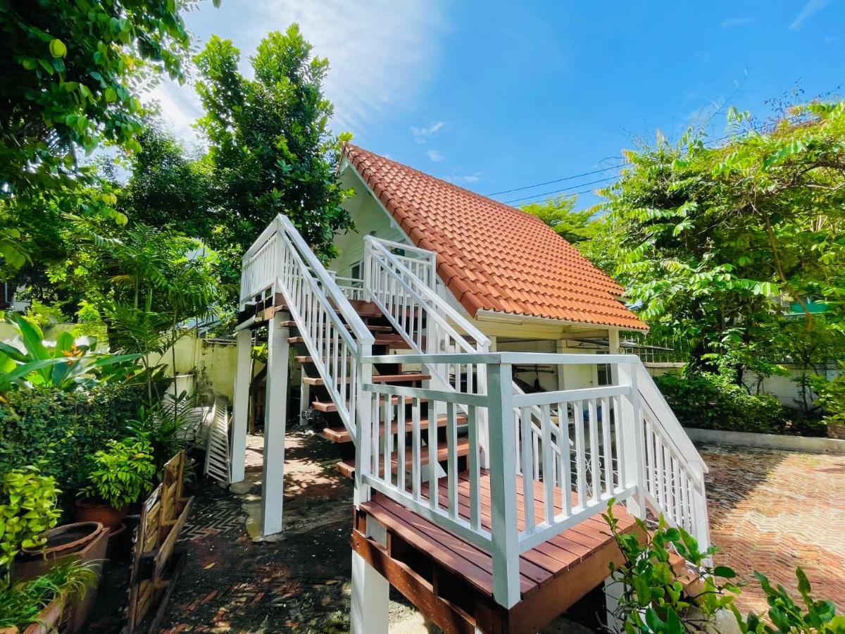 The Backyard 28 Villa Bangkok Luaran gambar