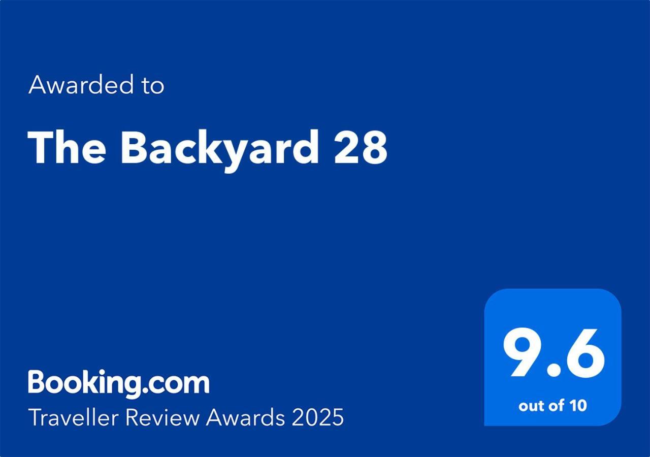 The Backyard 28 Villa Bangkok Luaran gambar
